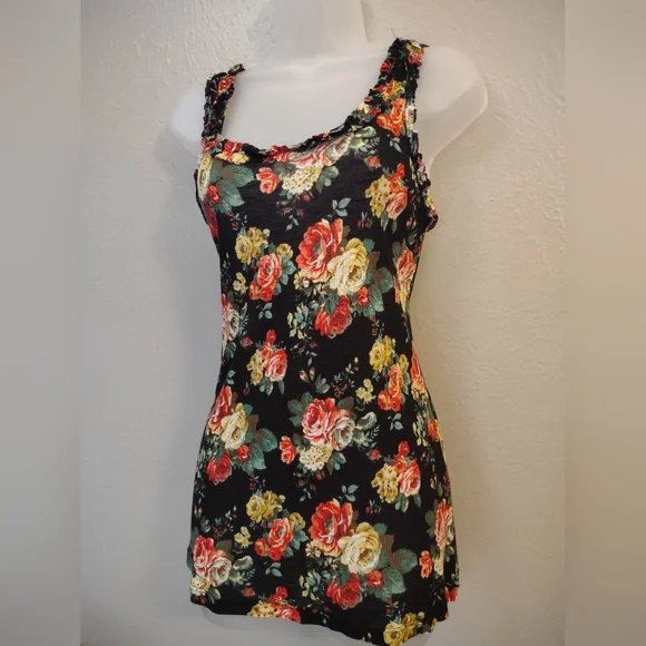 H.I.P. Happening In The Present Black Rose Floral Ruffle Tank Top - Picture 3 of 9